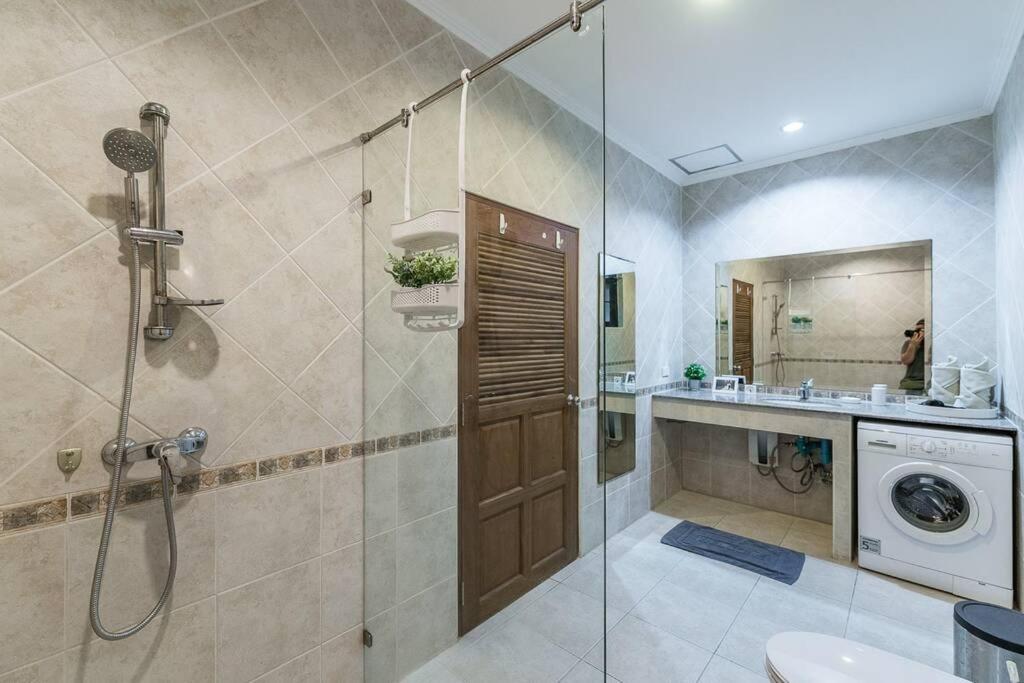פאטאיה Anb Poolvilla 3Br Walk Private Beach In Pratamnak מראה חיצוני תמונה